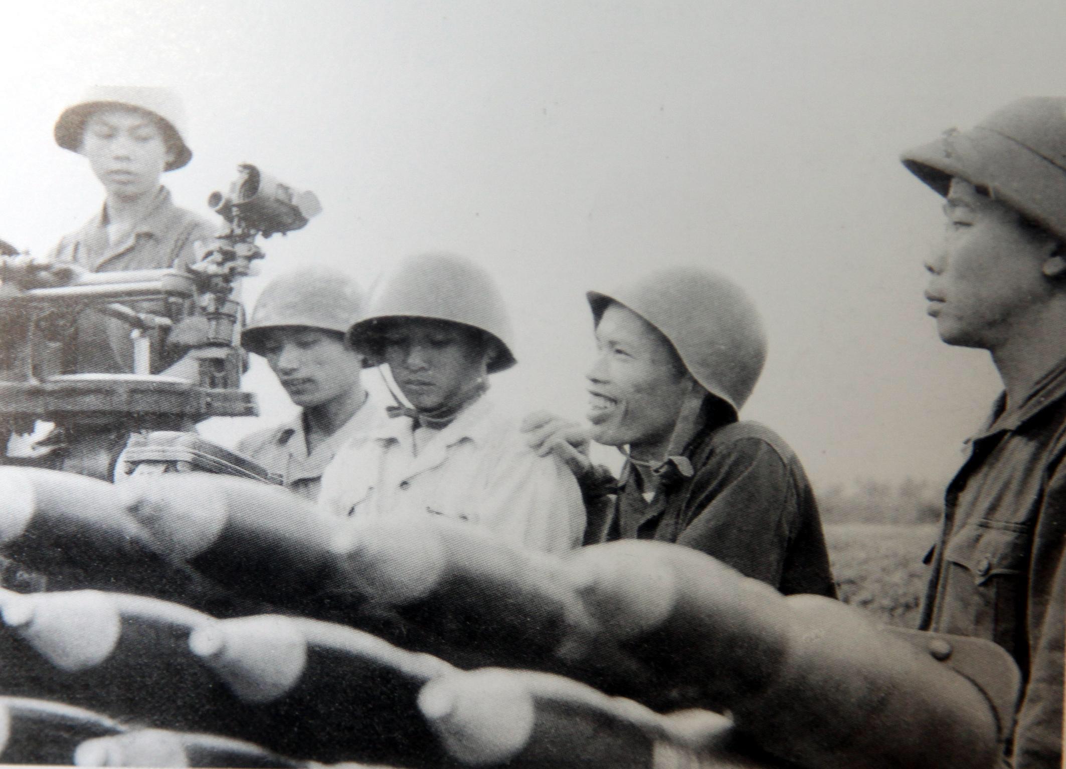 Người chính ủy mẫu mực, sắc sảo và nhạy bén